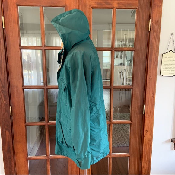 Vintage 1980’s or 1990’s Woolrich Hooded Jacket - Picture 4 of 9